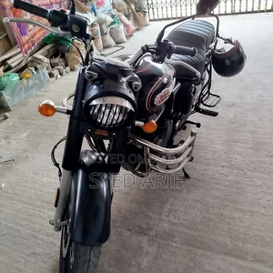 New Royal Enfield Bullet 350 2024 Black
