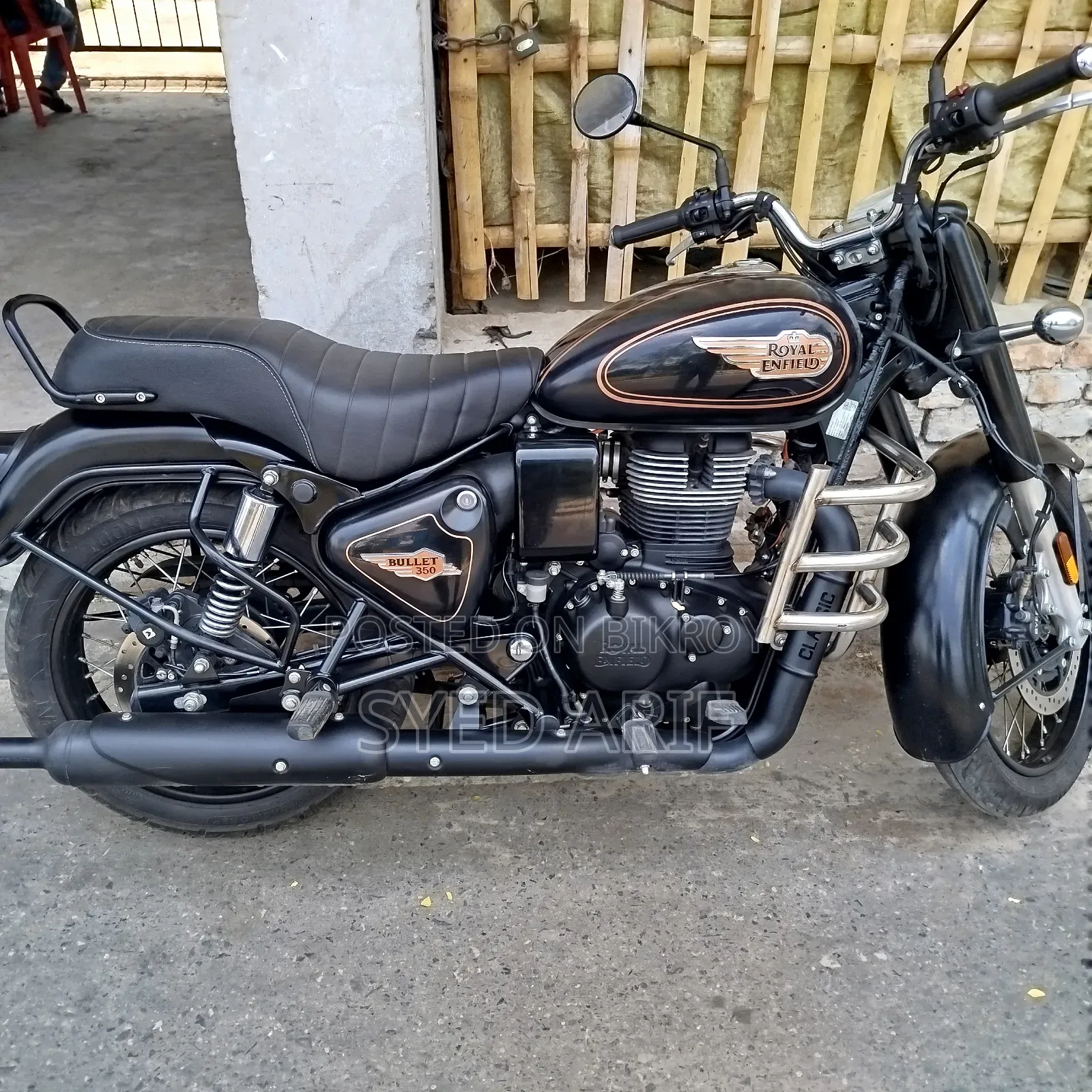 New Royal Enfield Bullet 350 2024 Black