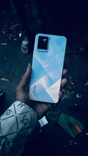 Vivo Y11 32 GB Black