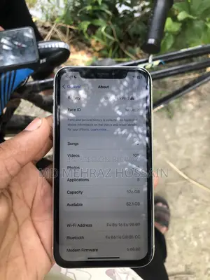 অ্যাপল আইফোন এক্সআর ১২৮ জিবি সাদা