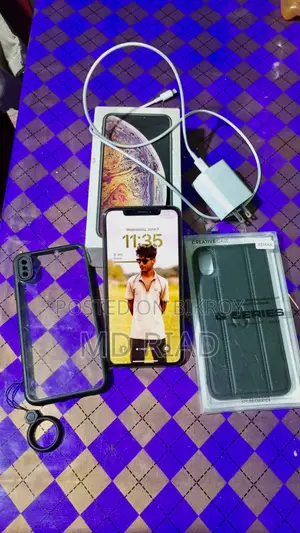 Apple iPhone XS Max 256 GB Gold