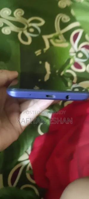 Tecno Spark 6.0 64 GB Blue