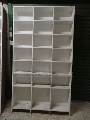 গর্জন বোর্ডের ডিসপ্লে রেক
