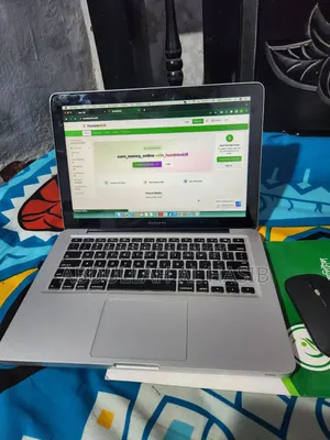 Laptop Apple MacBook 2012 8GB Intel Core I5 HDD 512GB