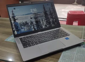 Laptop Dell Latitude 5320 8GB Intel Core i5 SSD 512GB