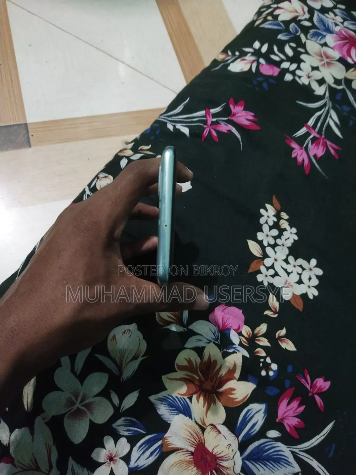 Samsung Galaxy A71 128 GB White