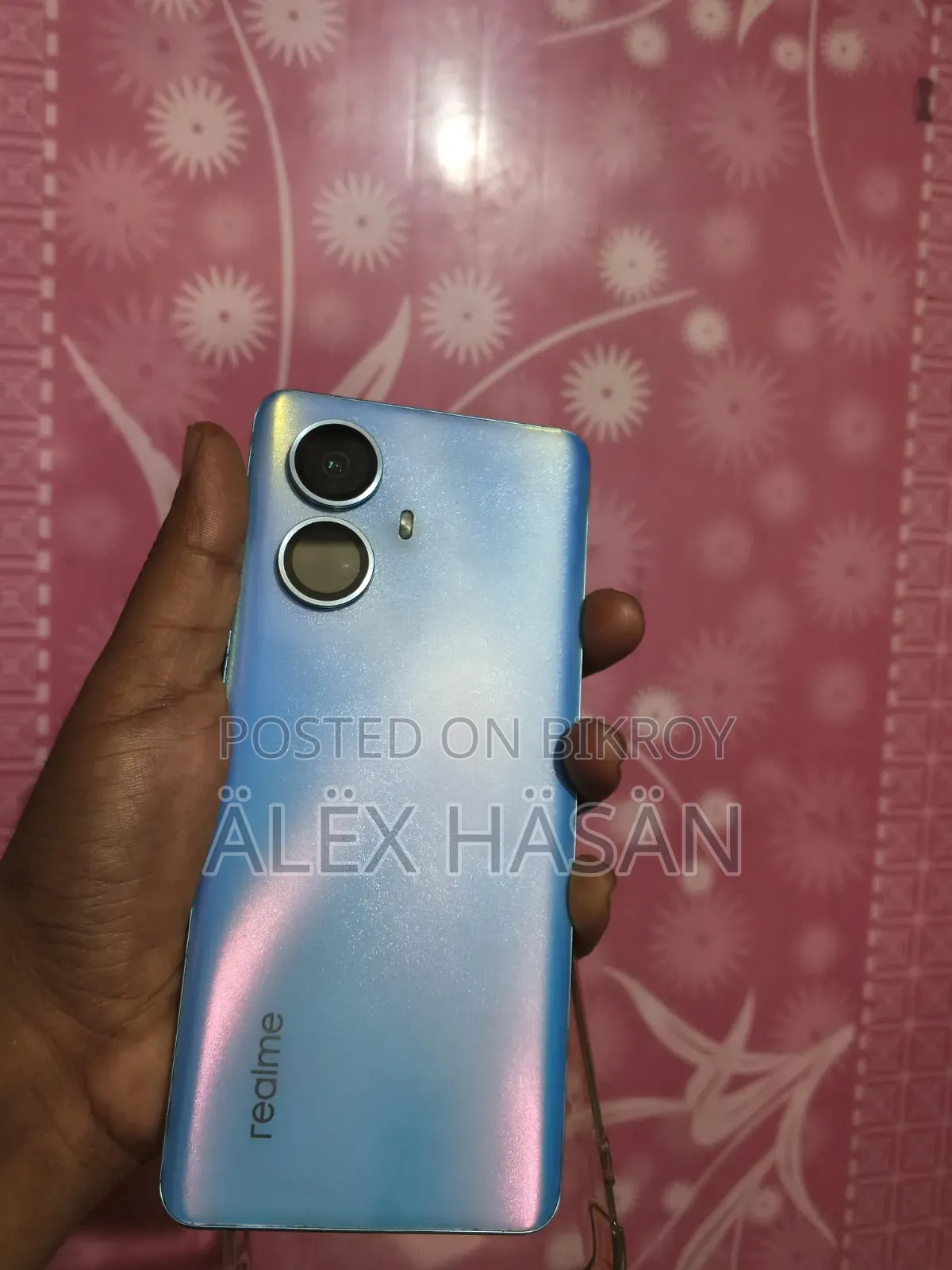 রিয়েলমি ১০ প্রো+ ১২৮ জিবি ব্লু