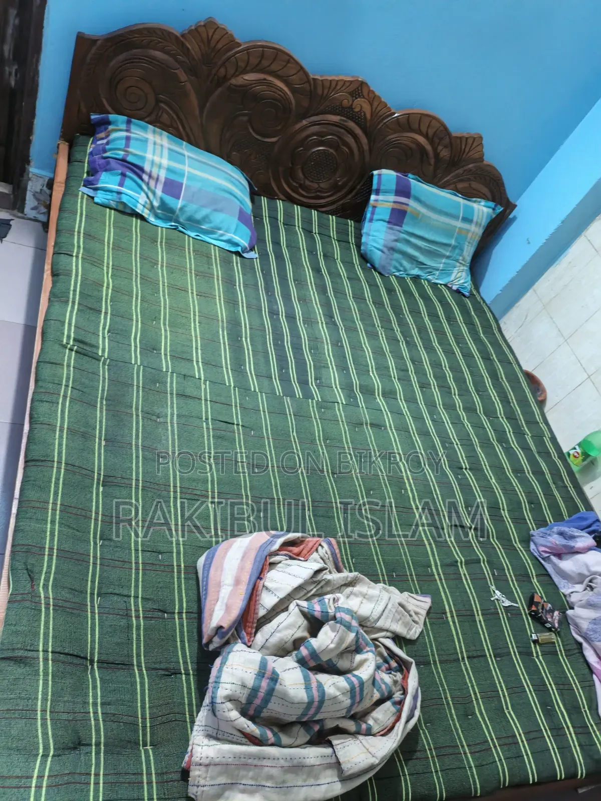 Wooden bed for home use