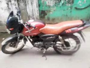 Bajaj Pulsar 150 2005 Red