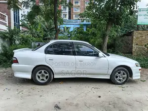 Toyota Corolla 1991 White