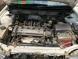 Toyota Corolla 1991 White