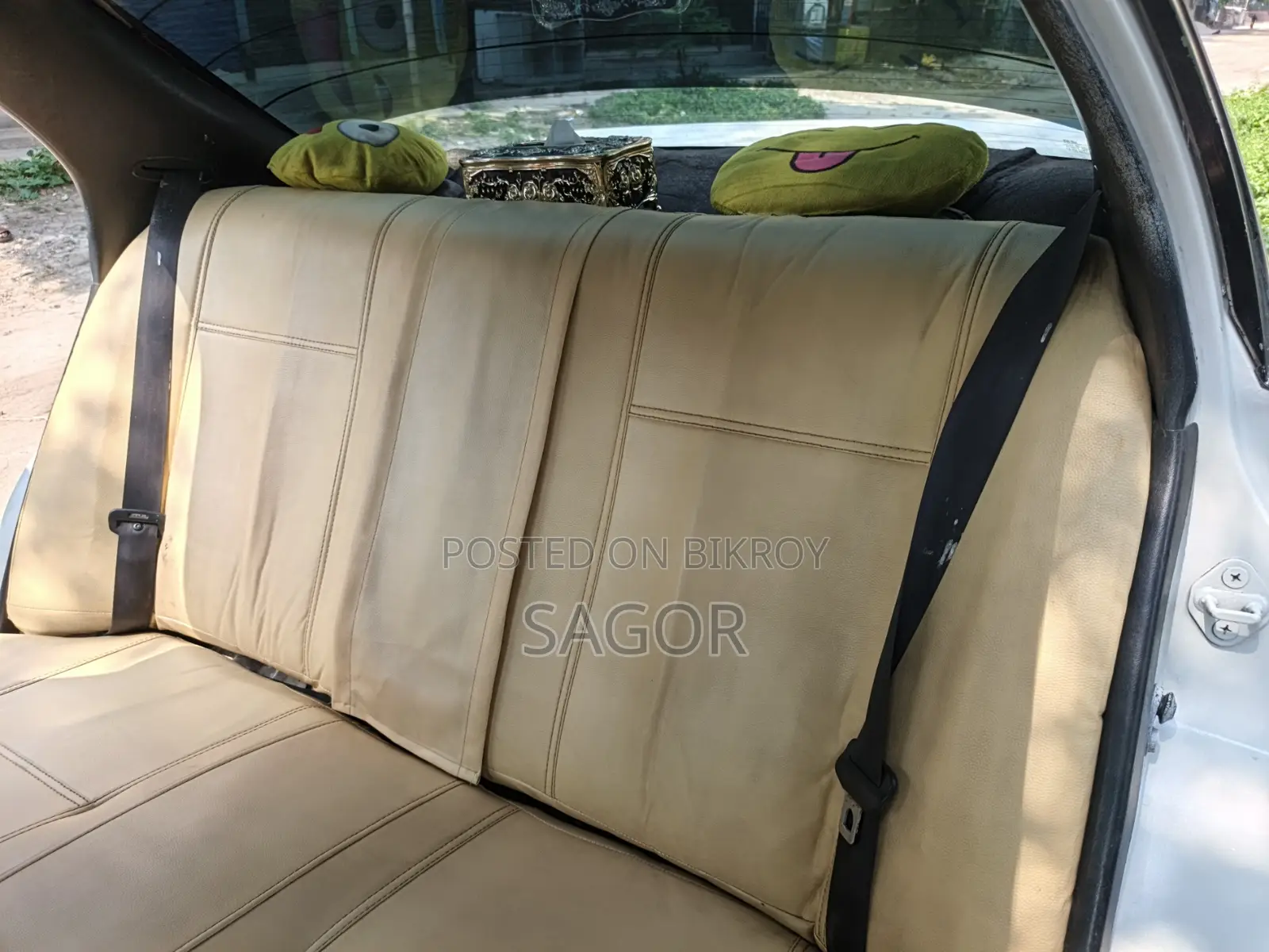 Toyota Corolla 1991 White