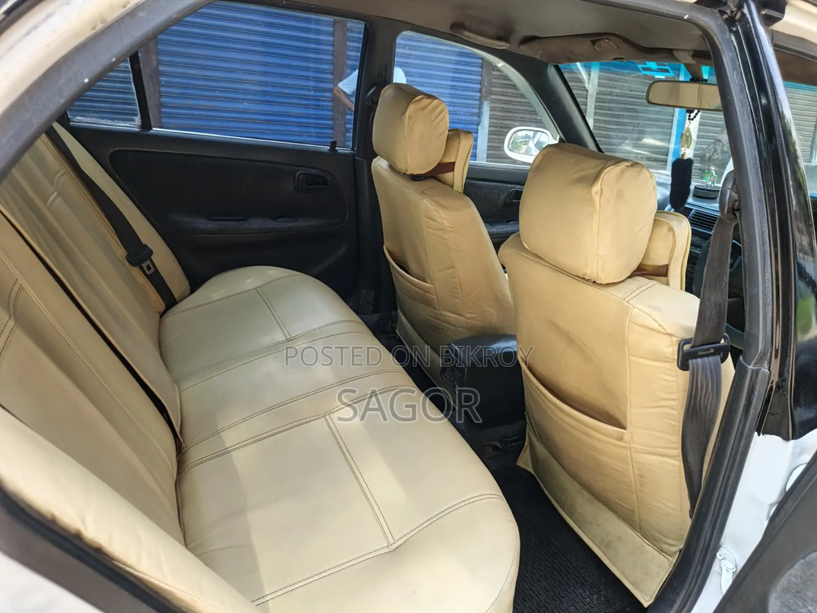 Toyota Corolla 1991 White