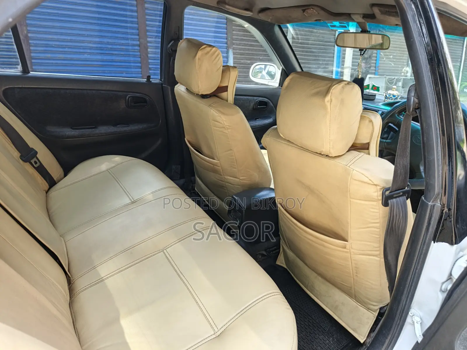 Toyota Corolla 1991 White