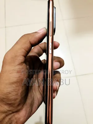 অ্যাপল আইফোন এক্স ৬৪ জিবি সাদা