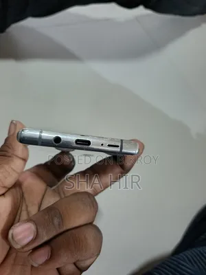 Fujitsu 128 GB White