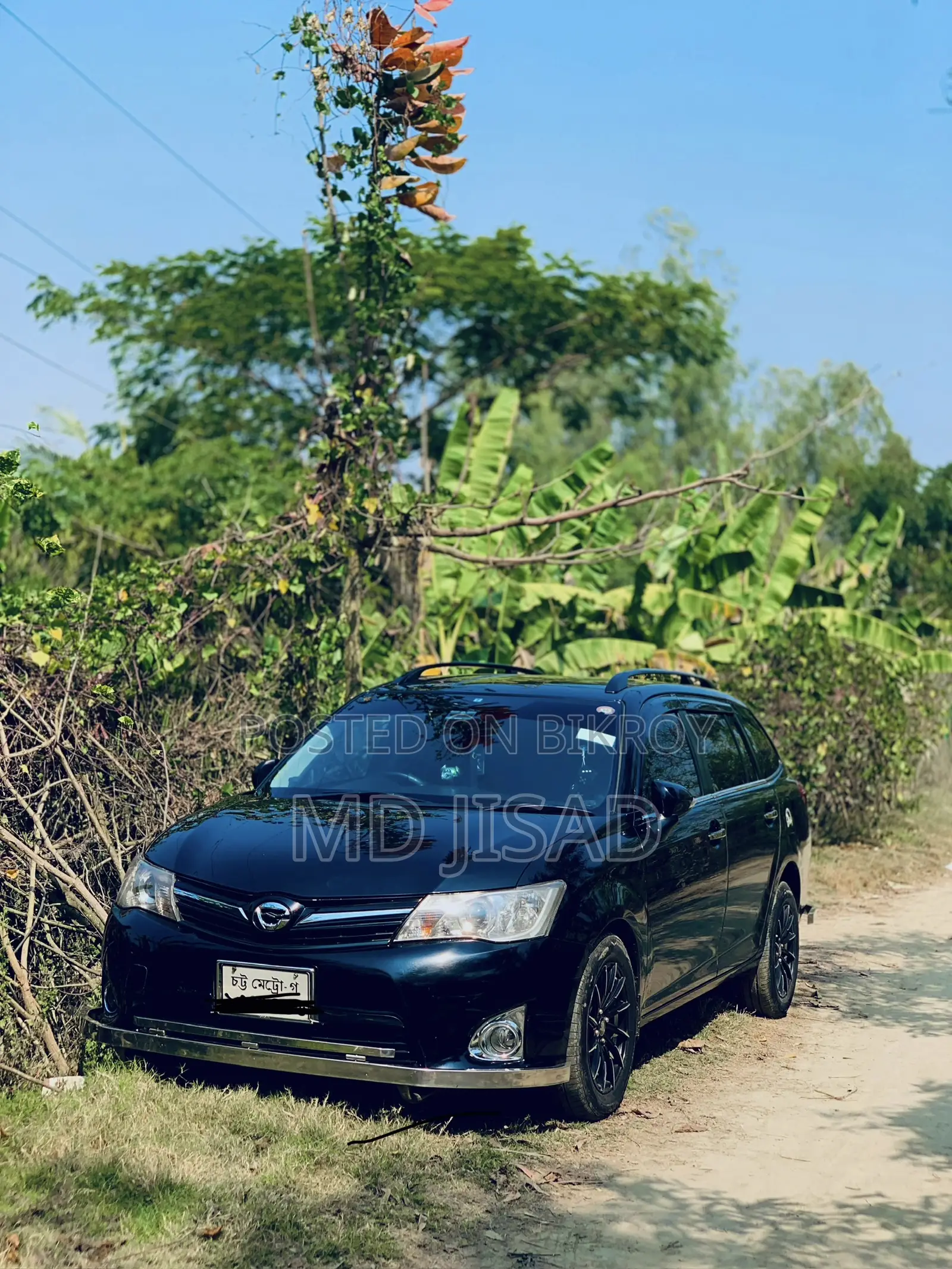 টয়োটা এক্সিও ২০১৫ কালো