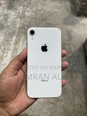 Apple iPhone XR 64 GB White
