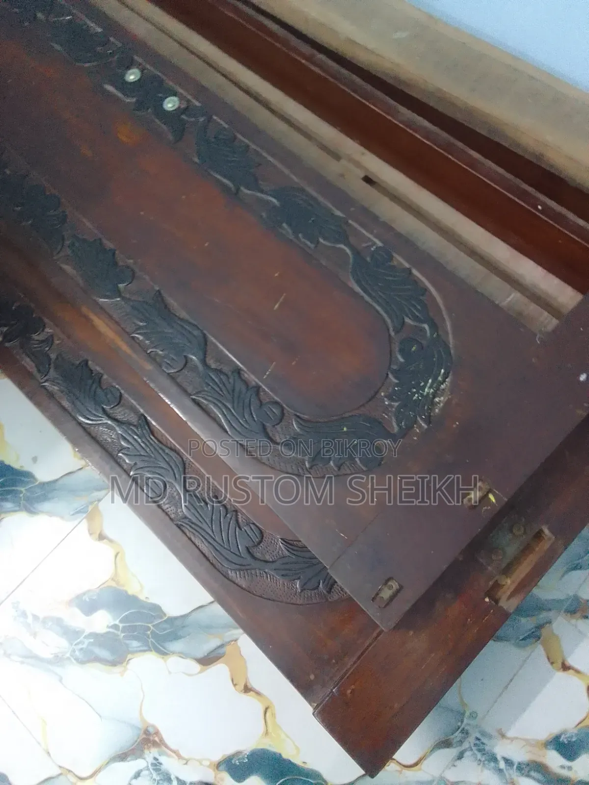 Mahogany Wood Bed for Sale