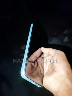 Vivo Y18 128 GB Silver