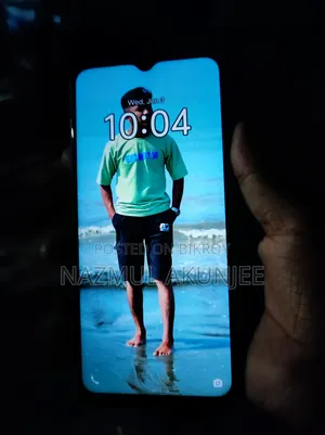 Vivo Y18 128 GB Silver