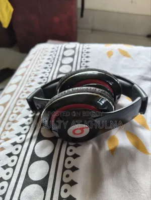 Beats Bluetooth Headset (Replica)