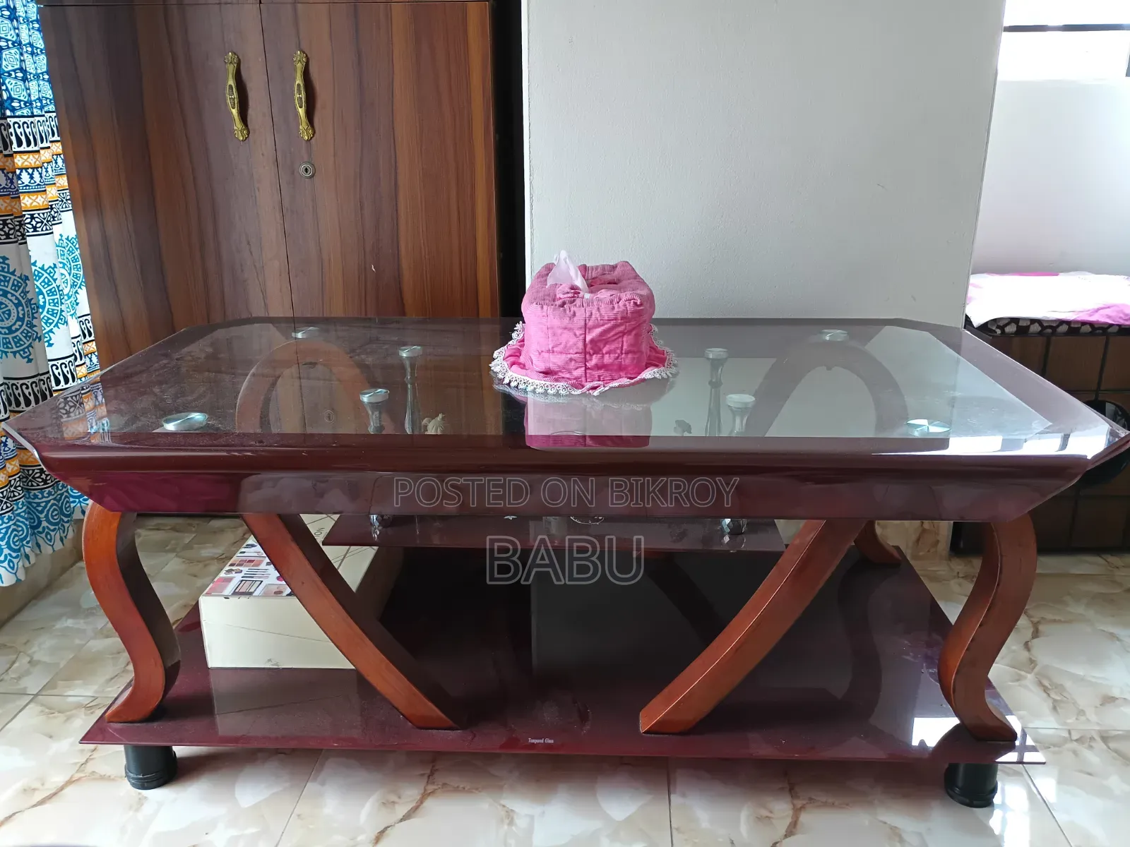 Centre Table With Sofa Set