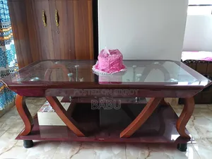 Centre Table With Sofa Set