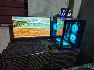 Desktop Computer 8GB AMD Ryzen 5 HDD+SSD 750GB