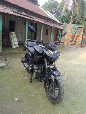 Hero Xtreme 125R 2025 Black
