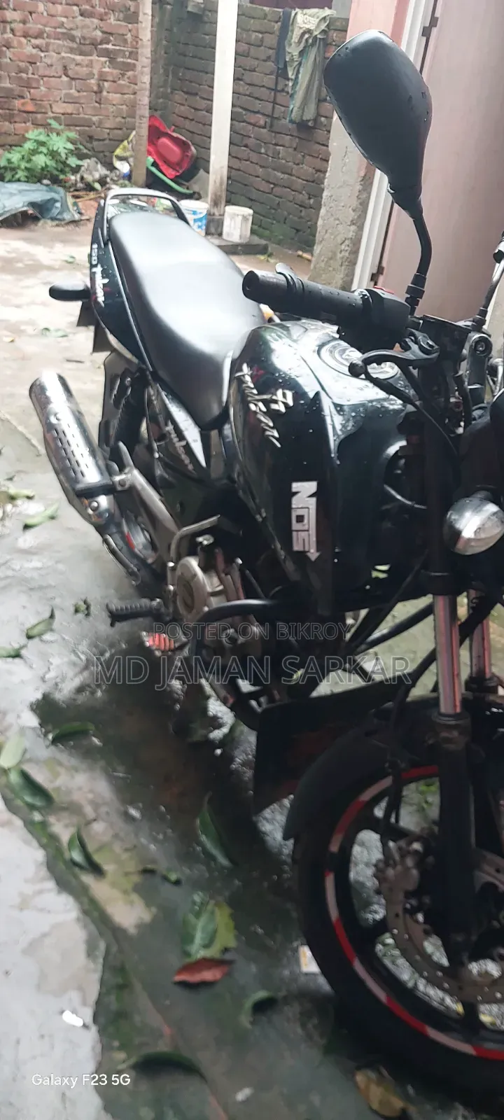 Bajaj Pulsar 150 2015 Black