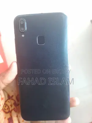 Vivo Y11 32 GB Black