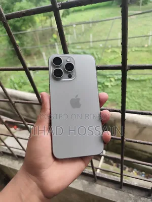 Apple iPhone 15 Pro Max 256 GB