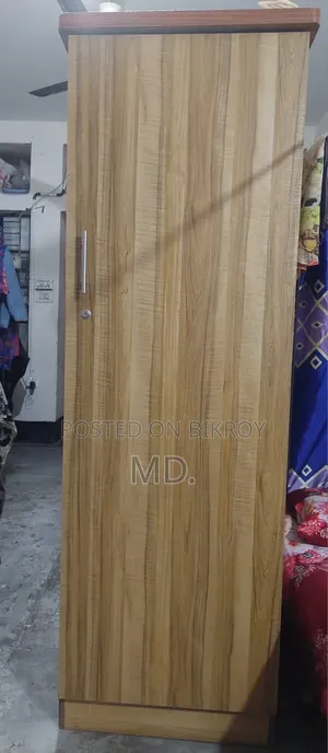 Almirah for sale (used)