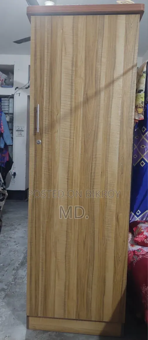 Almirah for sale (used)
