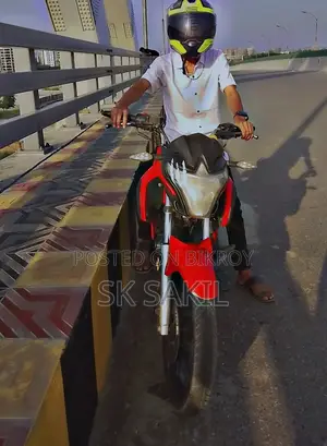 মোটরসাইকেল ২০২০ লাল
