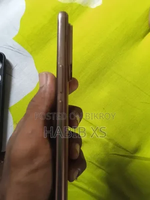 Vivo V60 256 GB Gold