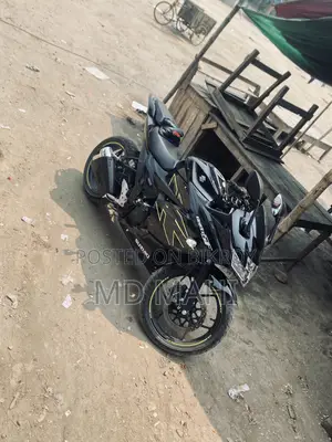 নিউ সুজুকি জিক্সার এসএফ এফআই ২০২৫ ব্ল্যাক
