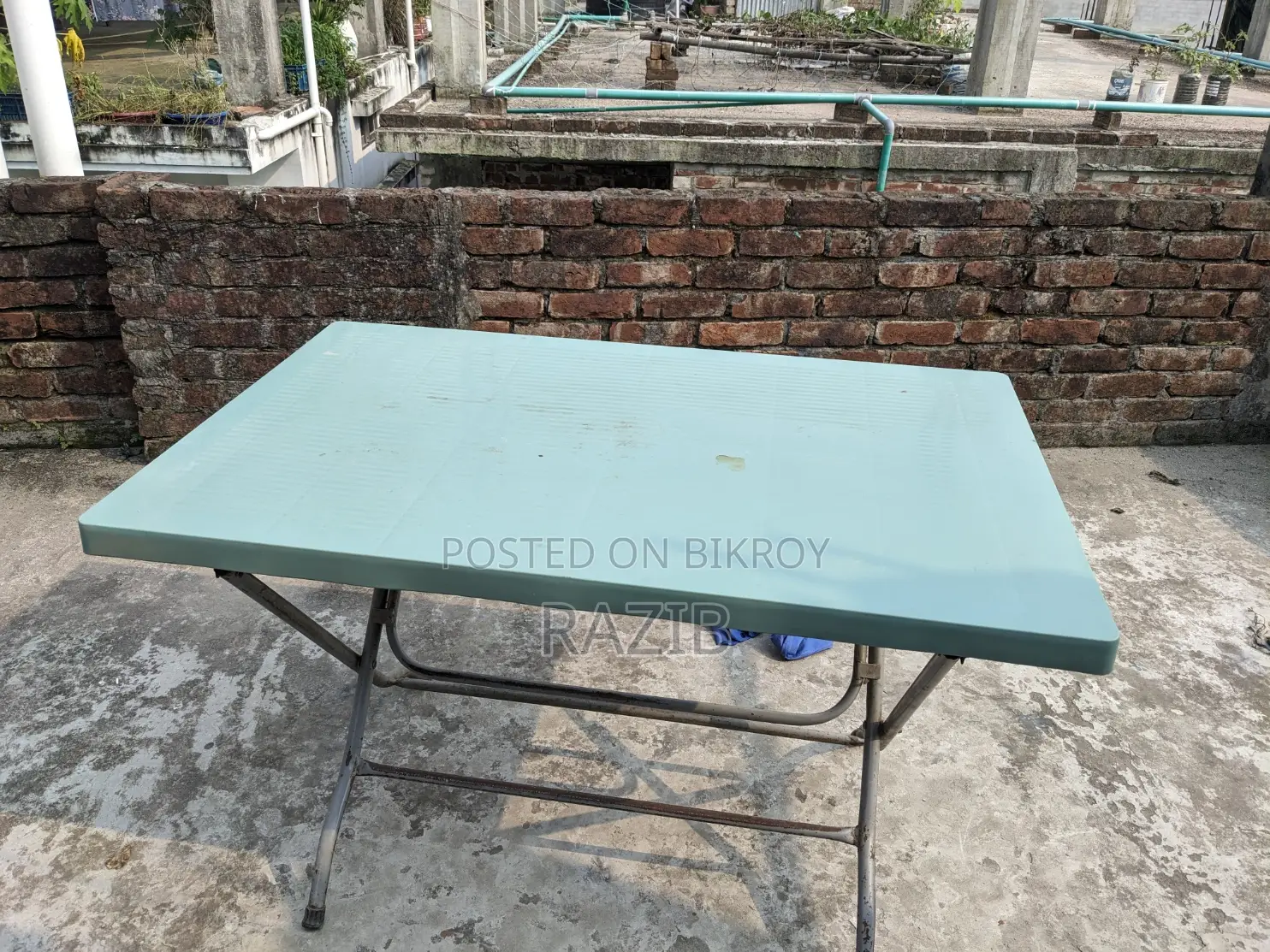 Tanin Foldable Dining Table