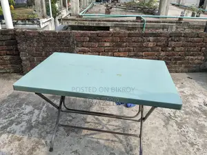 Tanin Foldable Dining Table