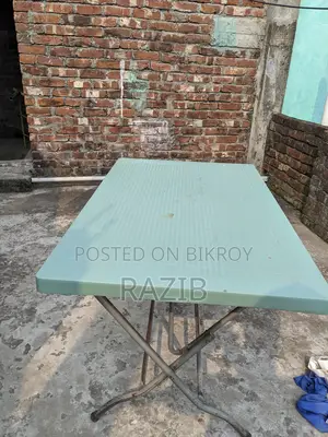 Tanin Foldable Dining Table