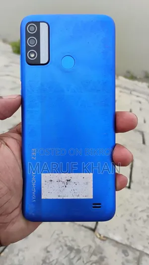 Symphony Z33 32 GB Blue