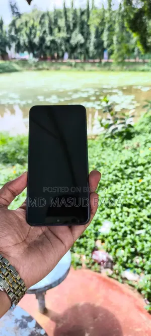 Samsung A10 32 GB Black