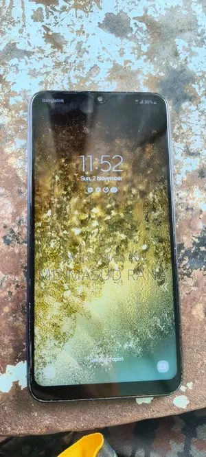 Samsung A10 32 GB Black