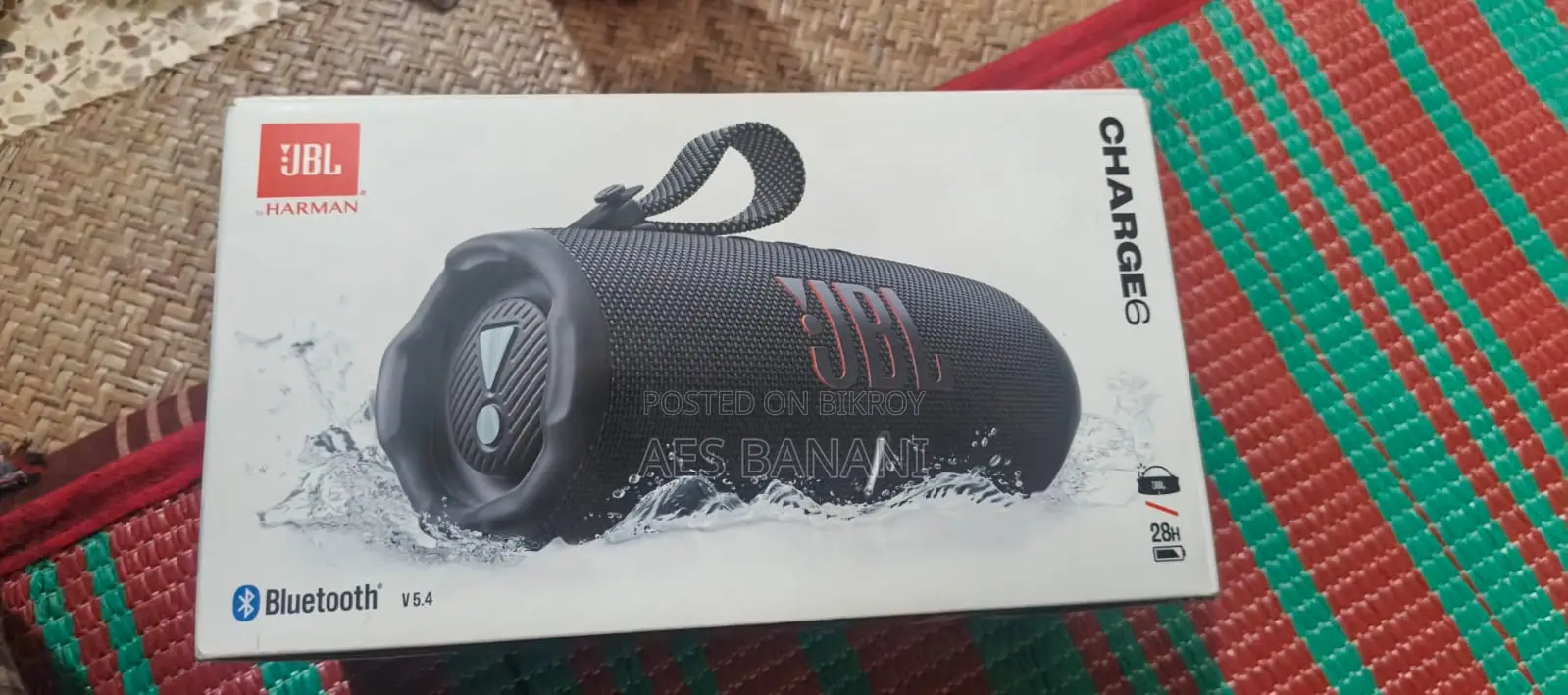 JBL (Charge 6)