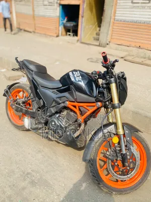 Runner Bolt 165R 2022 Black