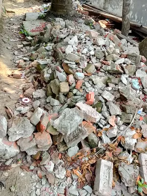 ভাঙ্গাইট, ভাঙ্গা প্লাস্টার রাবিশ