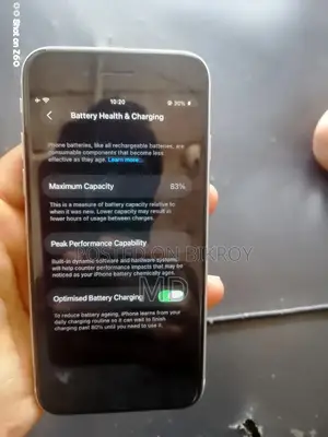 Apple iPhone SE (২০২০) ৬৪ জিবি হোয়াইট