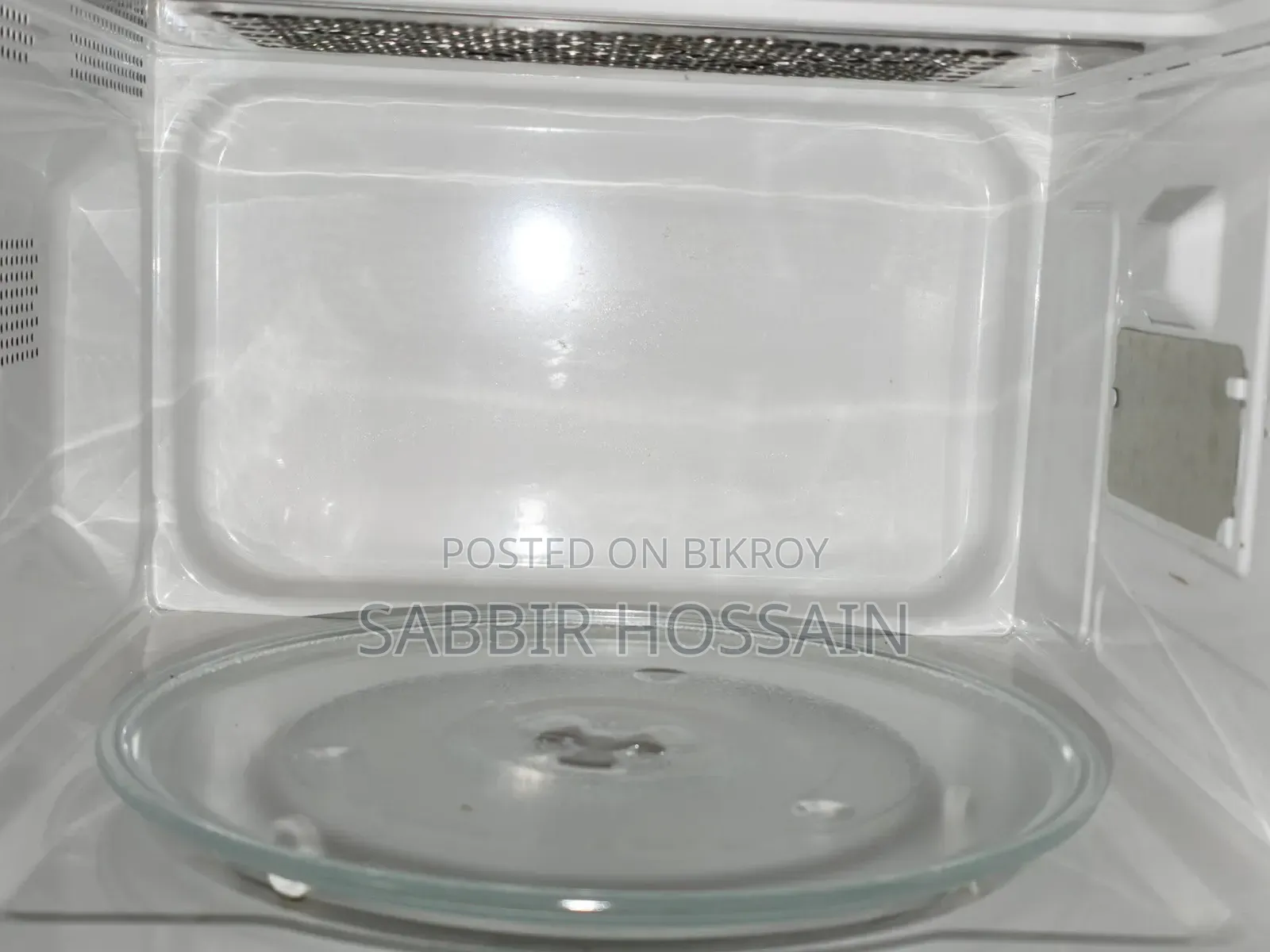Walton Micro Oven 26L