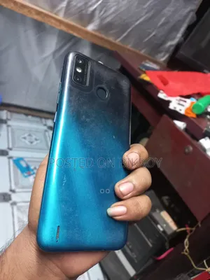 Tecno 32 GB Blue